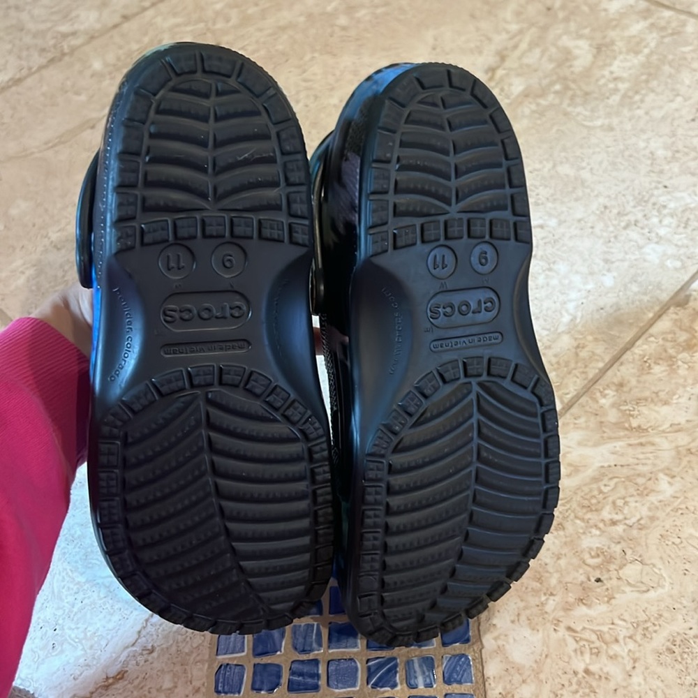 Crocs - Picture 3 of 3
